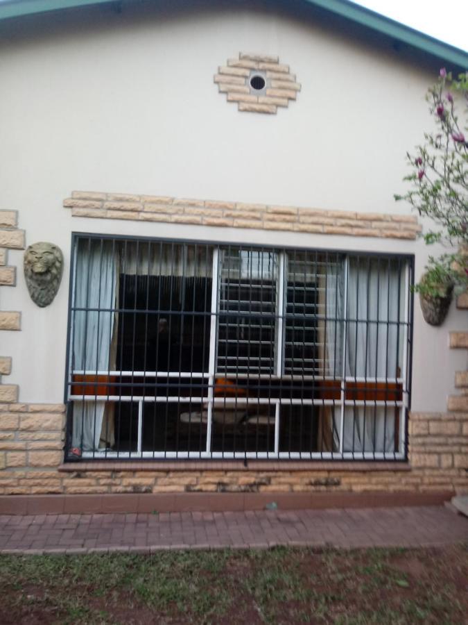 Accommodation@42 Capital Pretoria-Noord Εξωτερικό φωτογραφία